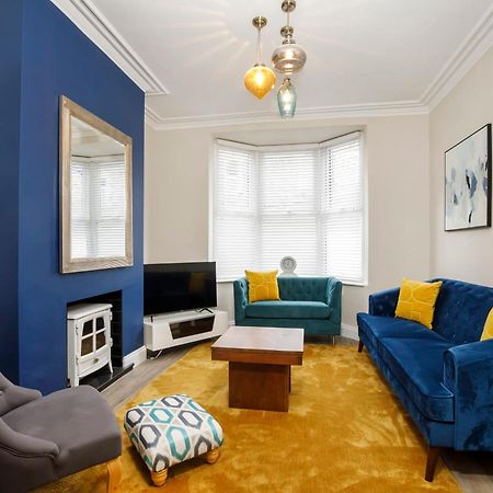 The Milton Sleeps 8 Close To York City Centre Pet Friendly Buitenkant foto