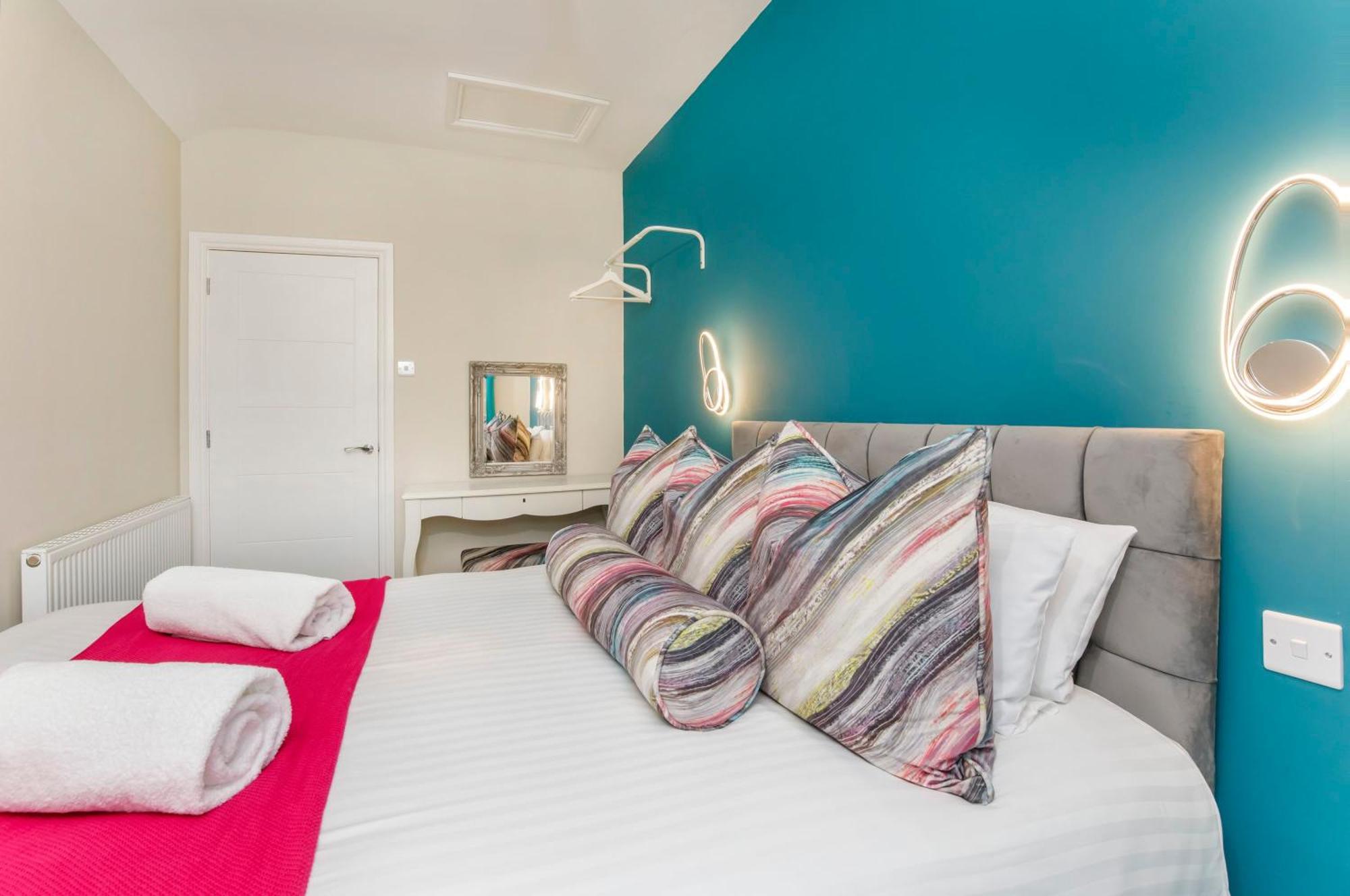 The Milton Sleeps 8 Close To York City Centre Pet Friendly Buitenkant foto