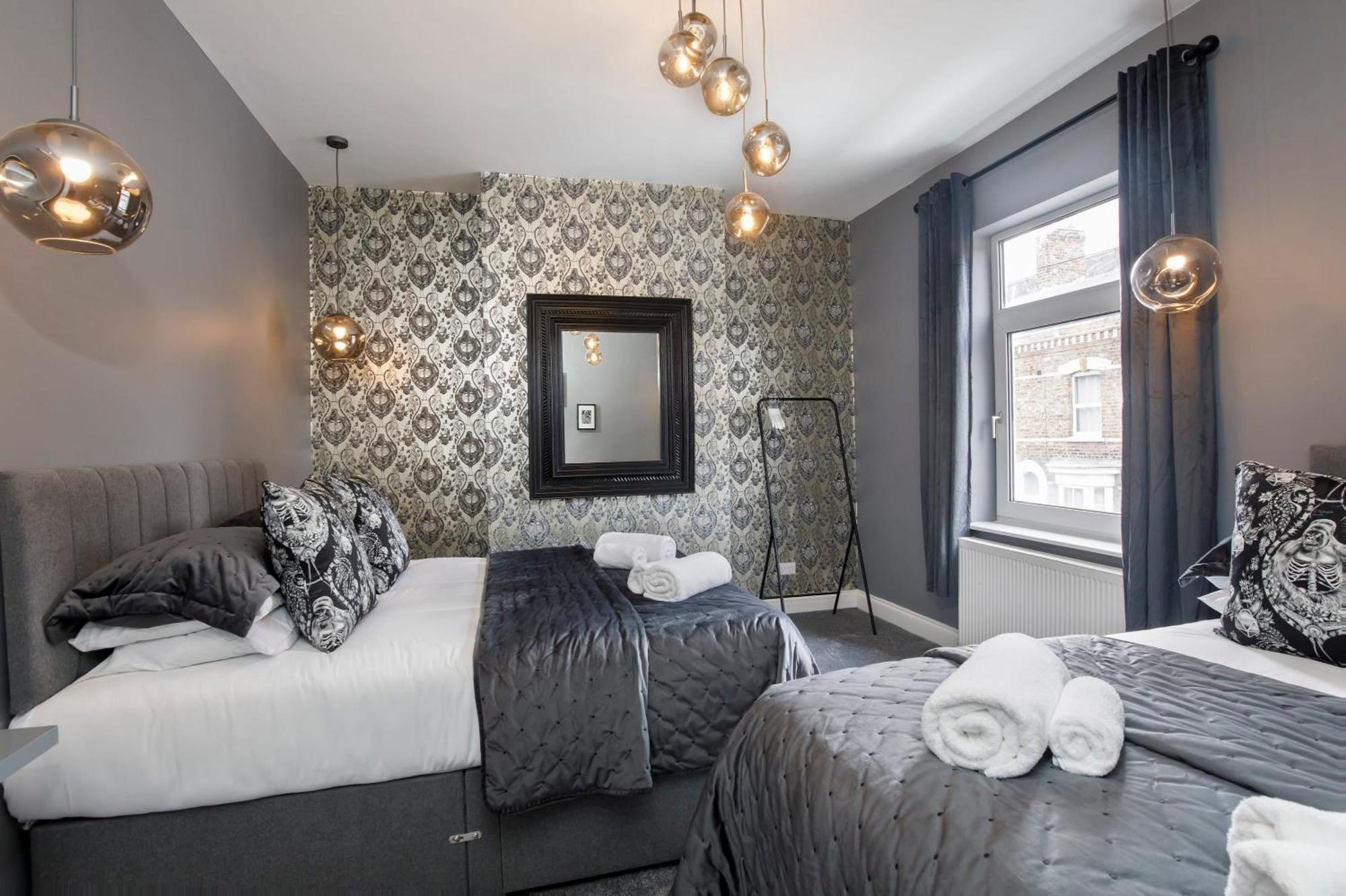 The Milton Sleeps 8 Close To York City Centre Pet Friendly Buitenkant foto